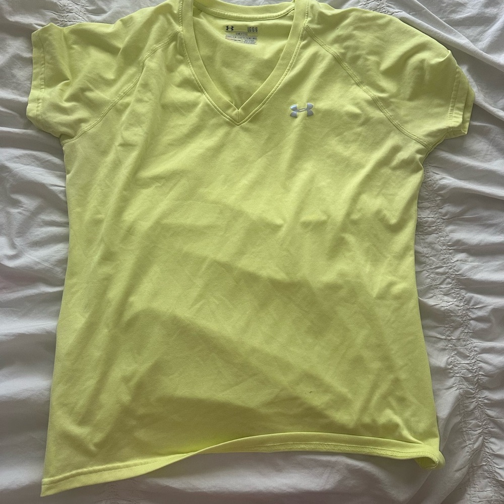 Yellow Under Armor workout Tee~Size Large